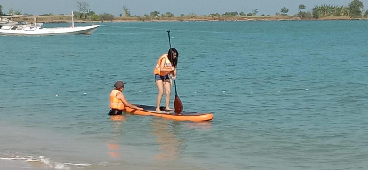 Omah Laut Bondo Jepara - By The Beach, Direct View Of The Sea, Great Base For Water Sports Margokerto Ngoại thất bức ảnh