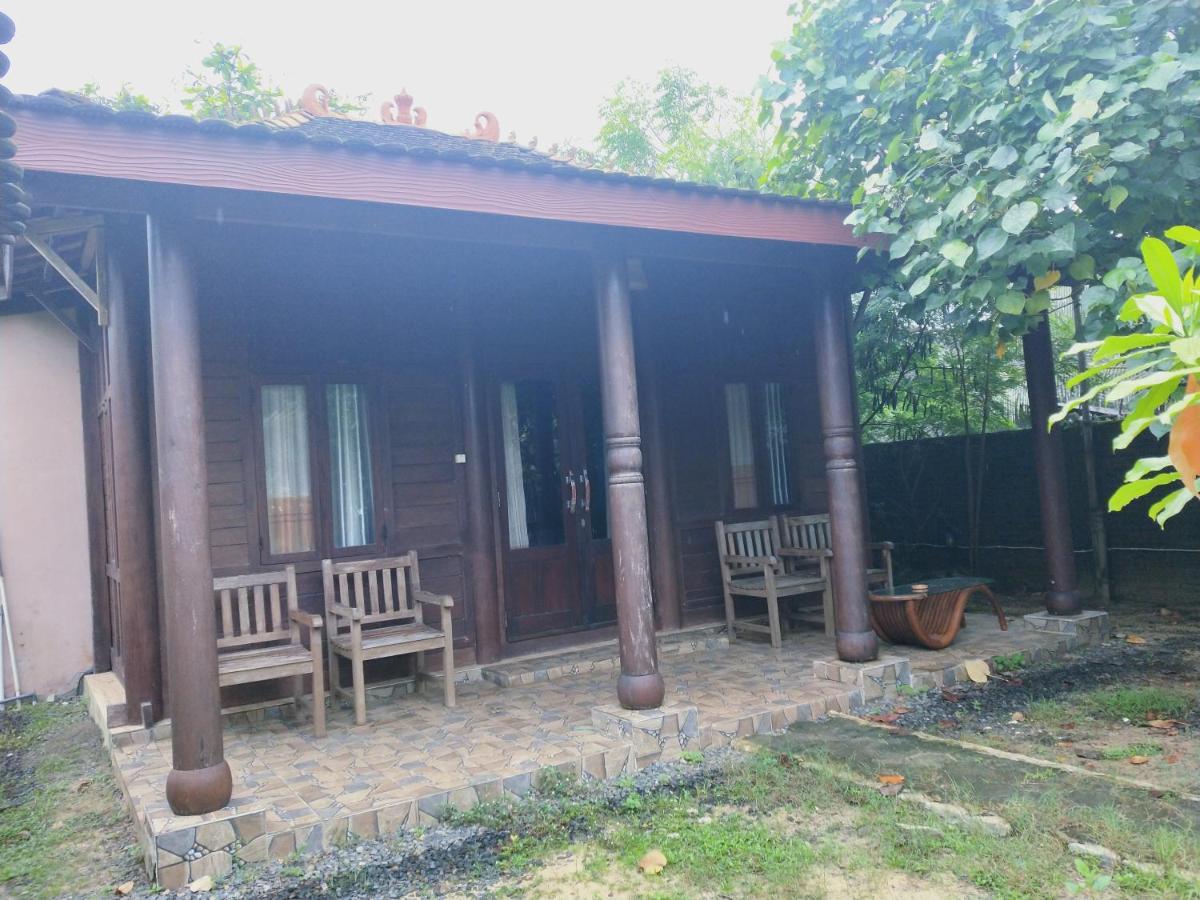 Omah Laut Bondo Jepara - By The Beach, Direct View Of The Sea, Great Base For Water Sports Margokerto Ngoại thất bức ảnh