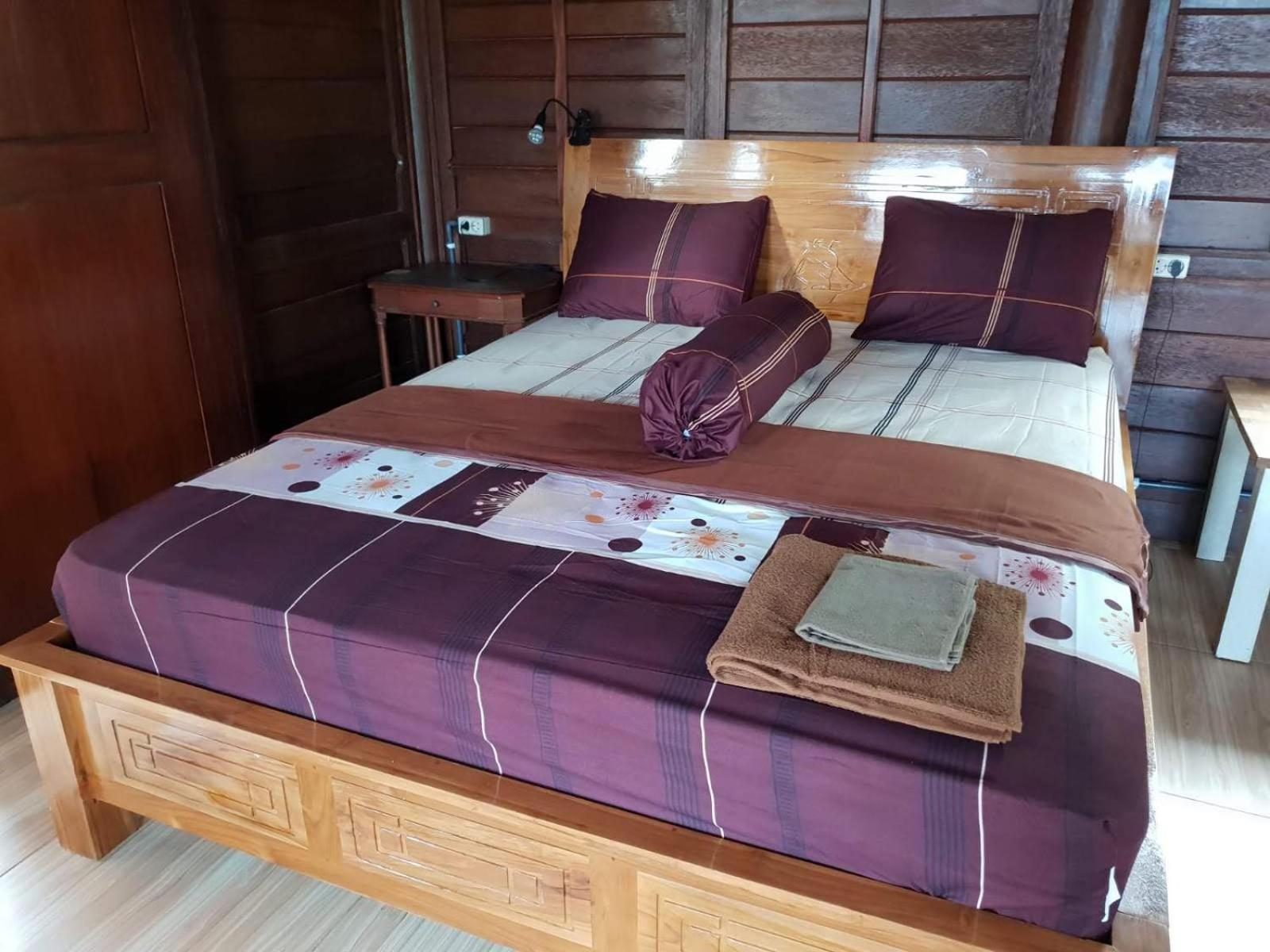 Omah Laut Bondo Jepara - By The Beach, Direct View Of The Sea, Great Base For Water Sports Margokerto Ngoại thất bức ảnh