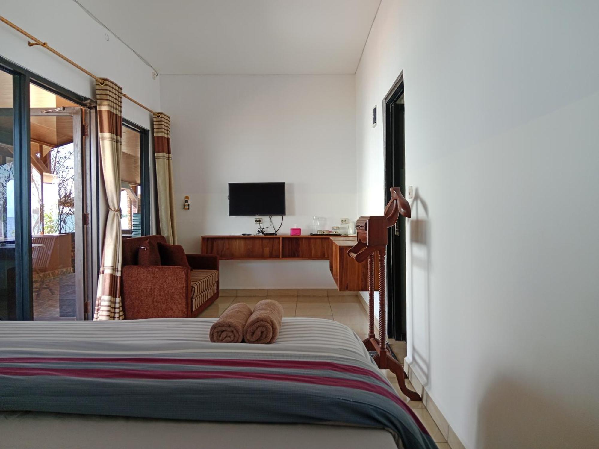 Omah Laut Bondo Jepara - By The Beach, Direct View Of The Sea, Great Base For Water Sports Margokerto Ngoại thất bức ảnh